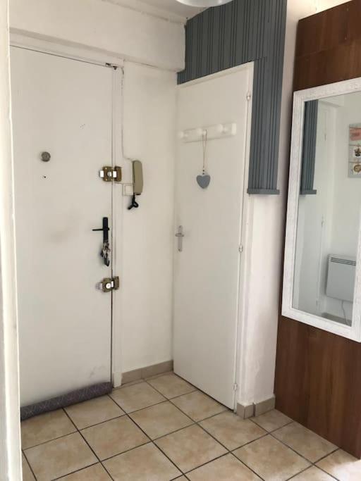 Appartement Balcon, Place De Parking, Centre Ville Valence  Zewnętrze zdjęcie