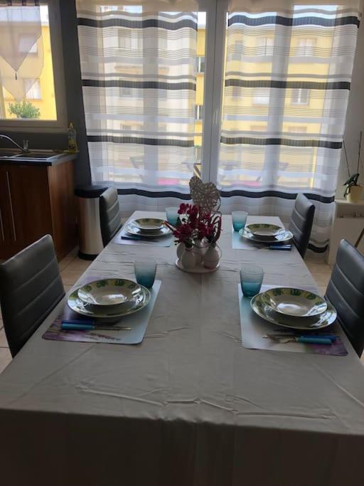 Appartement Balcon, Place De Parking, Centre Ville Valence  Zewnętrze zdjęcie
